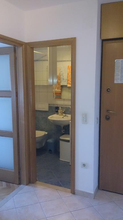 Apartment Near The Beach สปลิท ภายนอก รูปภาพ